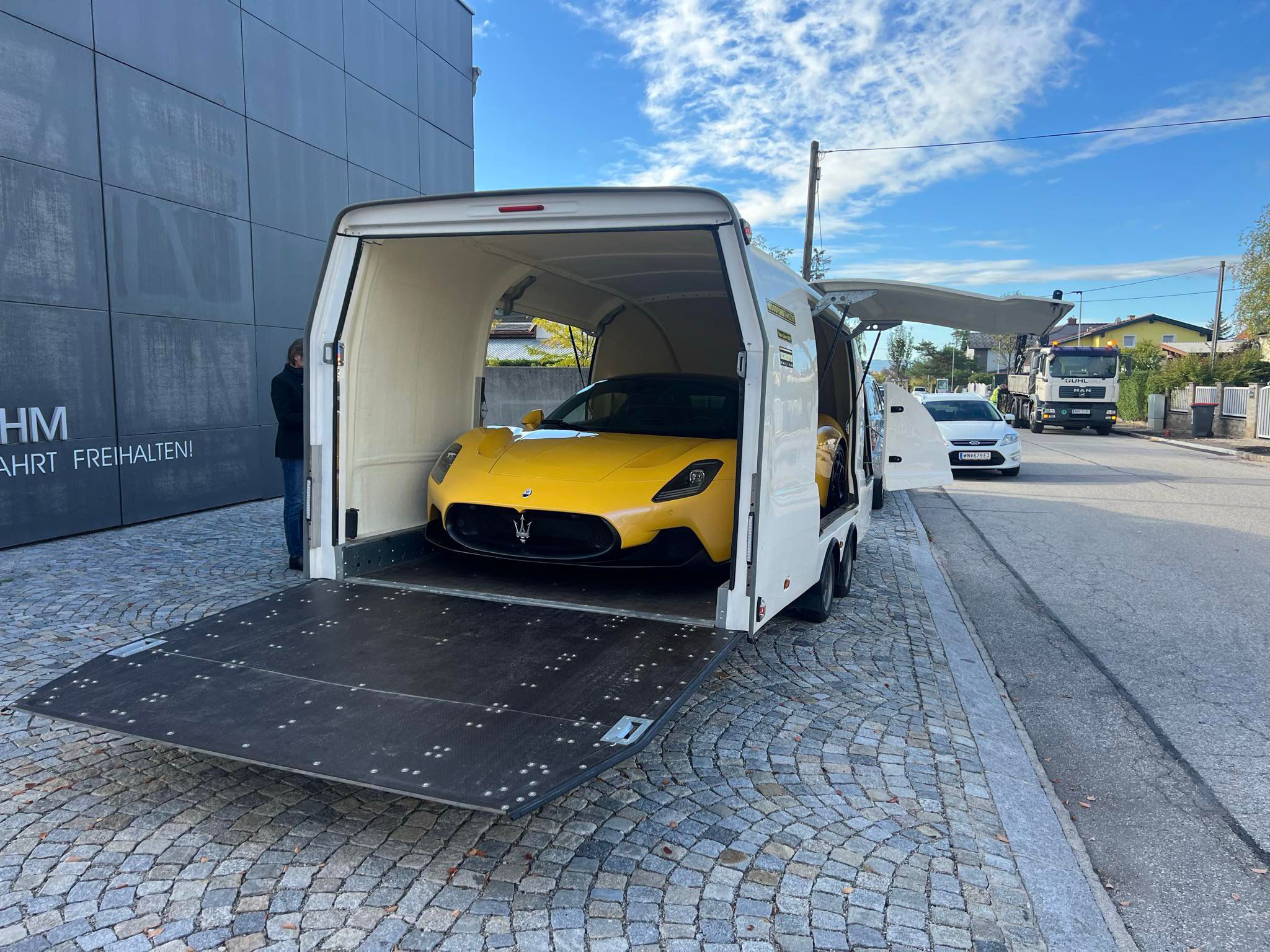 Maserati MC20