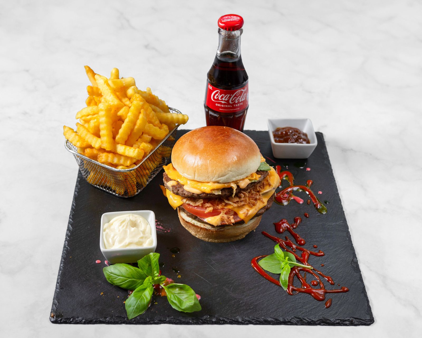 Burger & Pommes