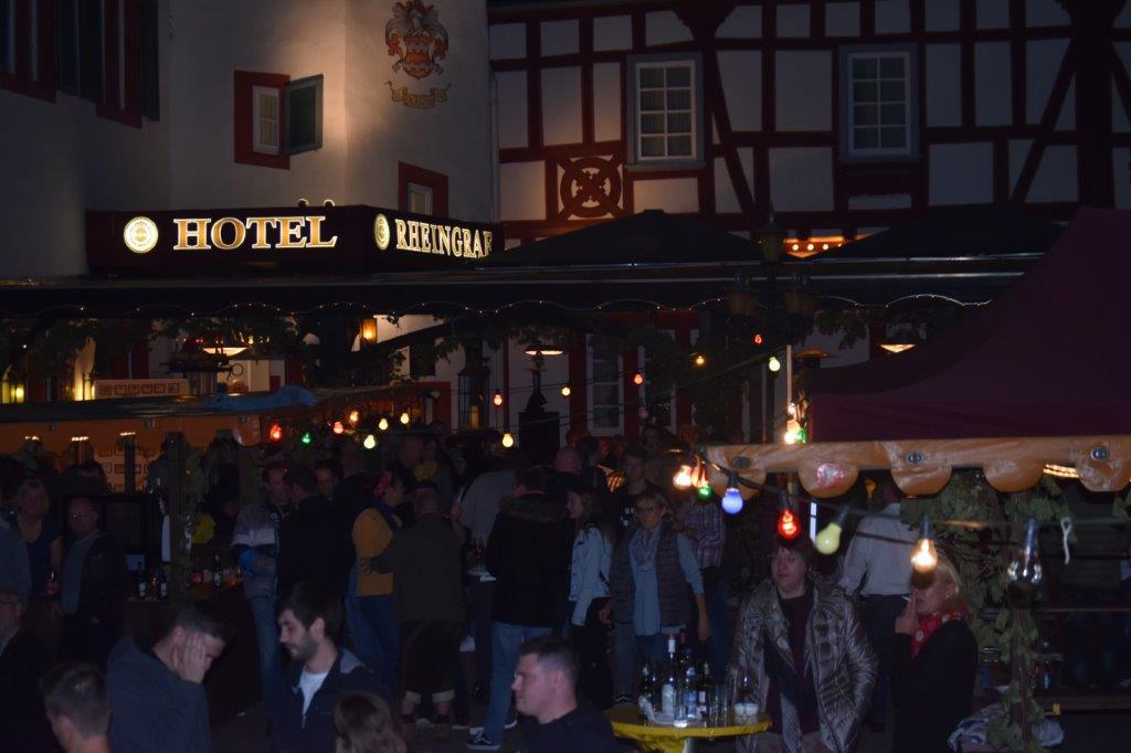 Weinfest am Hotel Rheingraf