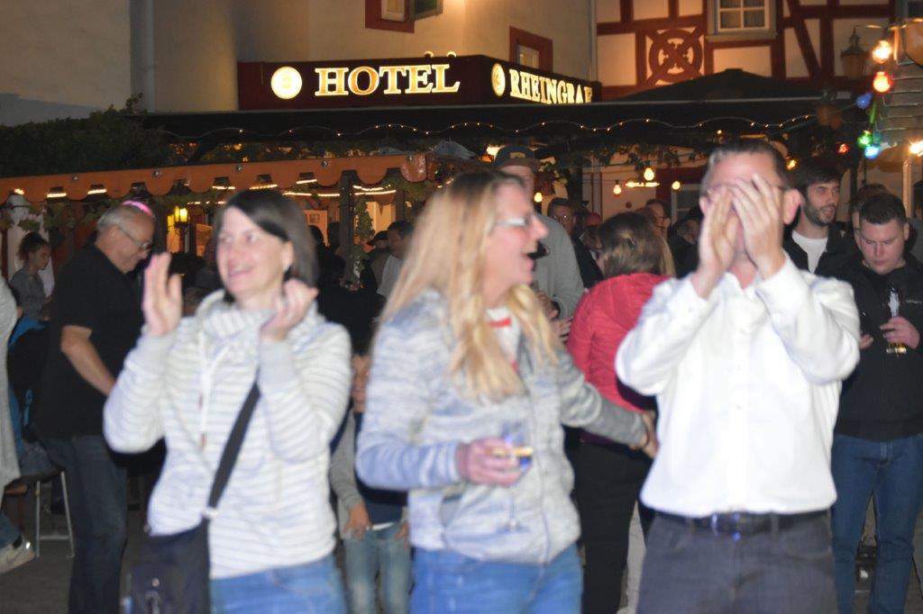Stimmung beim Weinfest